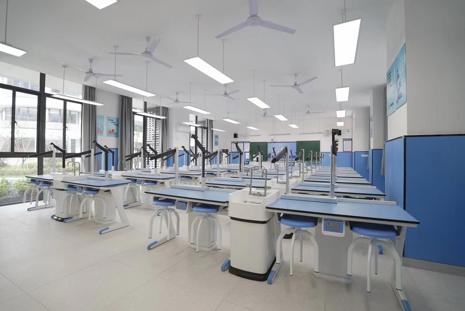 產品落地南京旭東中學